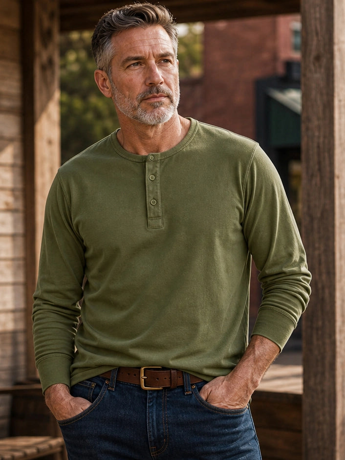 The Classic Henley Shirt in Army Green