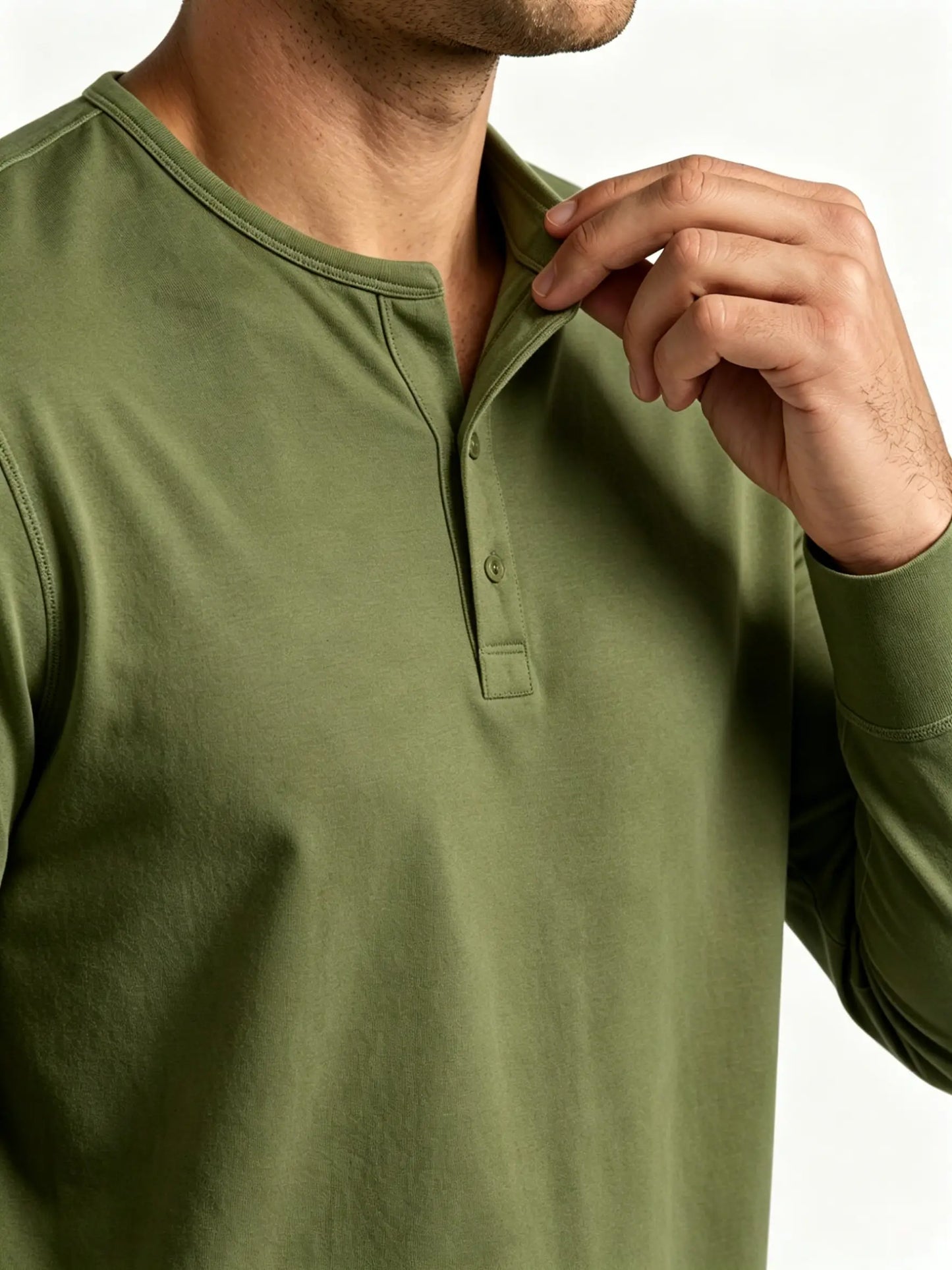 The Classic Henley Shirt in Army Green