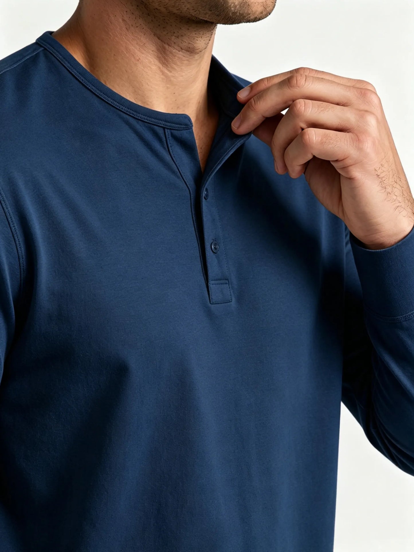 The Classic Henley Shirt in Deep Navy