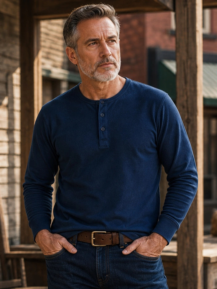 The Classic Henley Shirt in Deep Navy